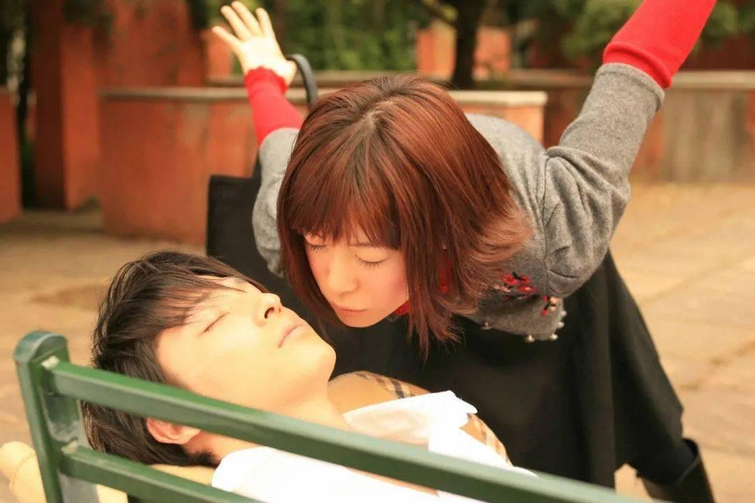 迷人的妖精